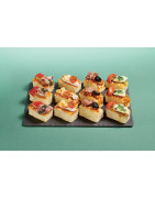 Dégustez de bons tapas, pitas et canapés entre amis